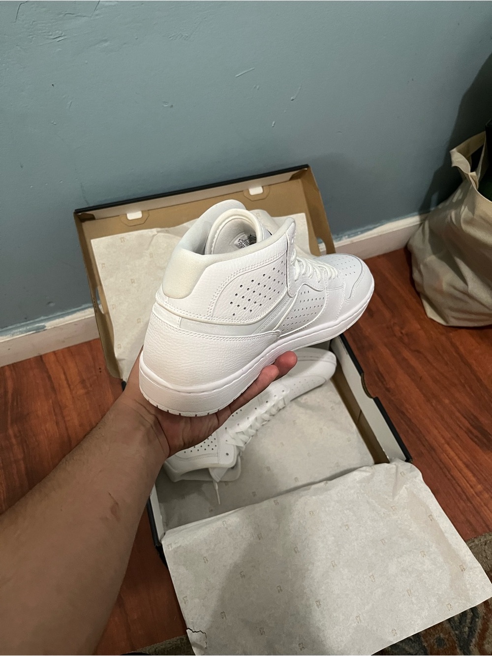 Air Jordan Access - Picture 4 of 9
